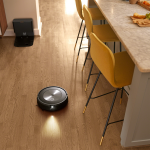 iRobot Roomba j7+ 吸塵機械人